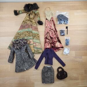 Tonner 16" Tyler Wentworth doll Haute Doll Magazine & Firebird Sydney Outfits